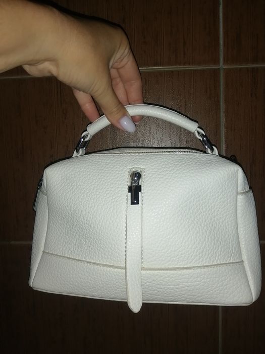 Продам абсолютно новую