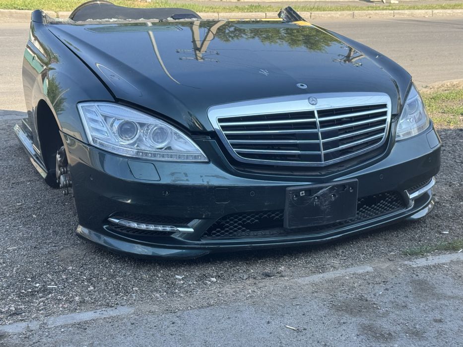 Авто разбор Мерседес S221 S220 S140