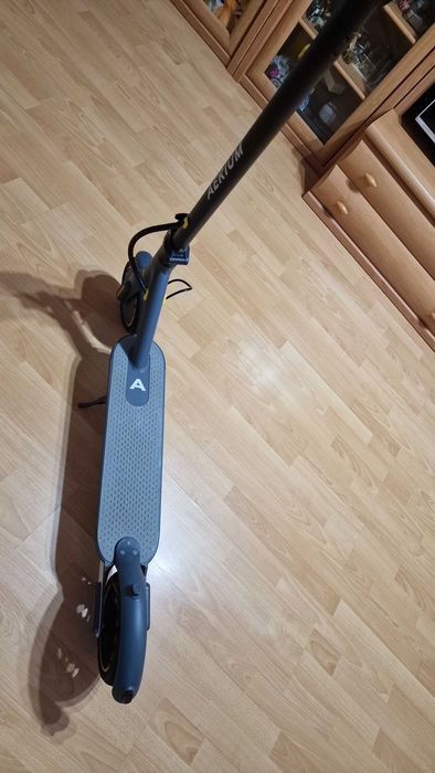 Vând Trotinetă Electrică AERIUM T350 Pro - Ca nouă + Garanție Dec 2027