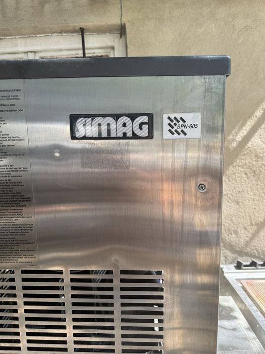 Ледогенератор 600кг Scotsman-Simag трошен лед