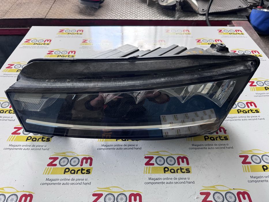 Far stanga full LED Skoda Octavia 4 2020-2024