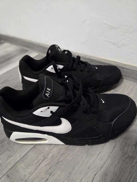 Adidași Originali Nike