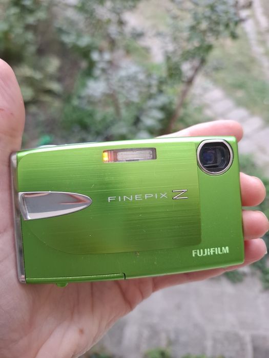 Компакген дигитален фотоапарат FUJIFILM FINEPIX Z20fd