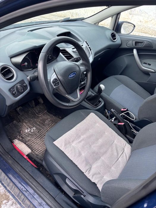 Ford fiesta 2011 1.6tdci 95cp