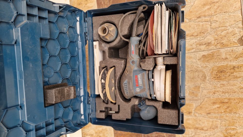 Slefuitor cu excentric  Bosch  GEX 125 - 150 AVE