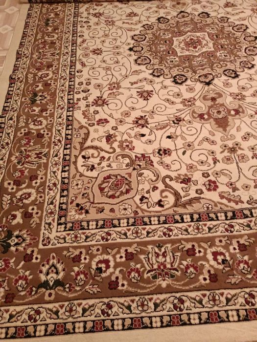 Продам бу       палас