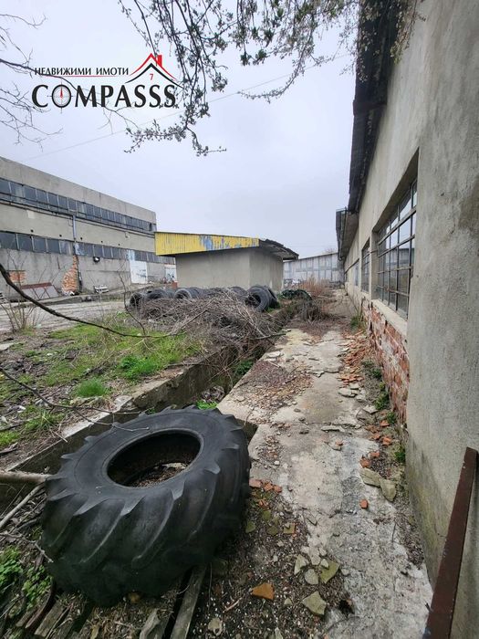 Продава се Промишлена сграда в Добрич, Градска болница - 2061 кв.м за 153 €/кв.м - Снимка #13