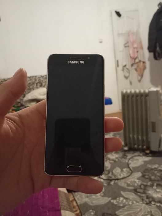 Samsung A3 2016 легенда телефон