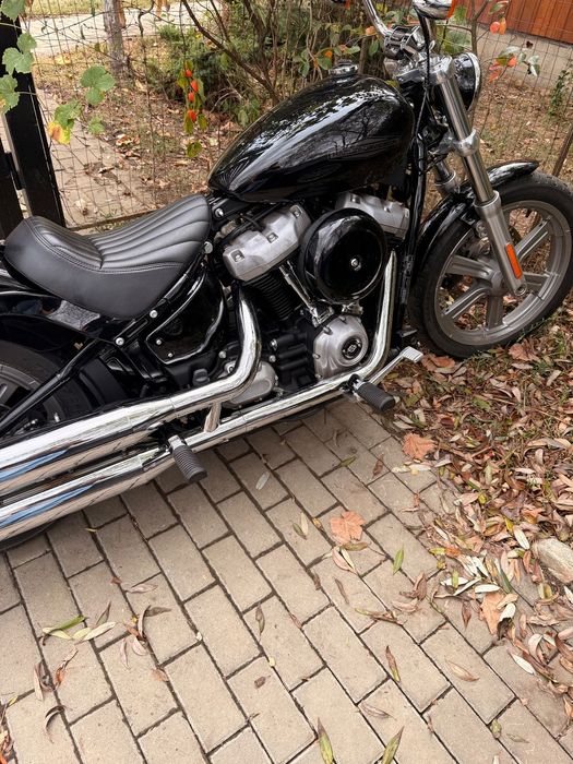 Harley-Davidson Softail Standard Stare bună de funcționare , mici defecte reparabile
