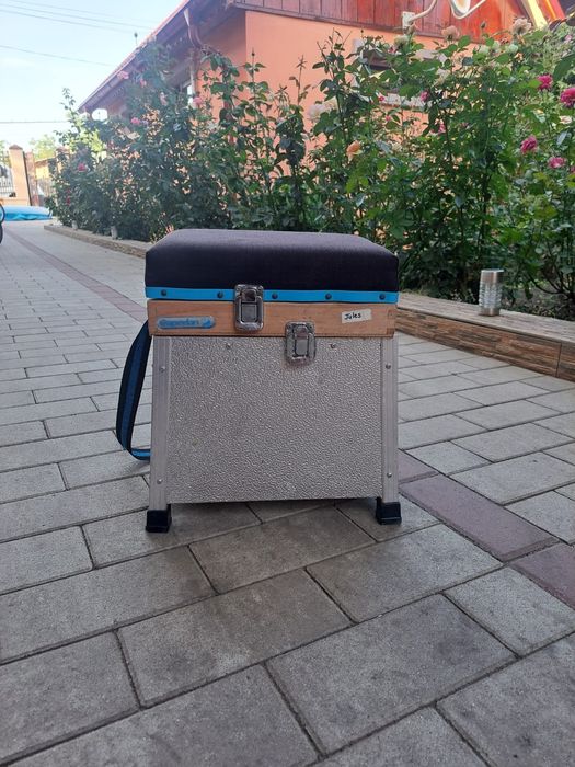 Cutie/organizator/ scaun/ sertare pescuit, depozitat piese