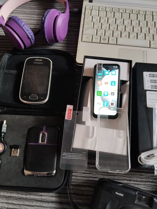 Продам.   телефон и разное