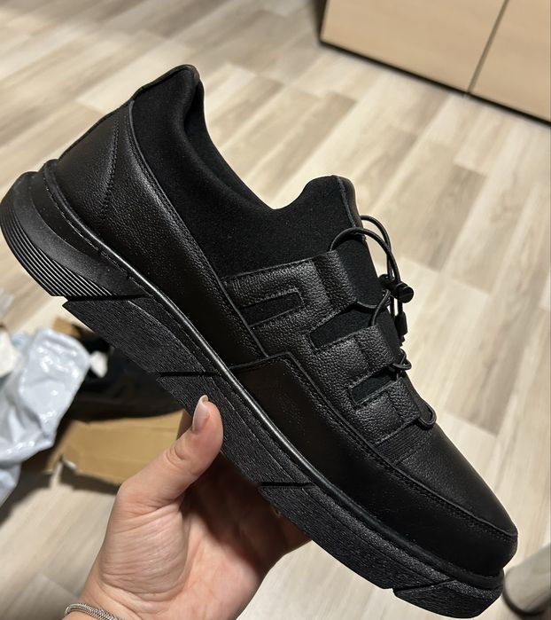 Pantofi sport negri, casual, talpă groasă – mărimea 44