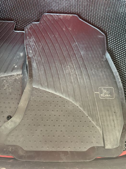 Продам коврики субару форестер SJ