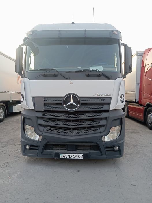 Mercedes Benz actros 2012