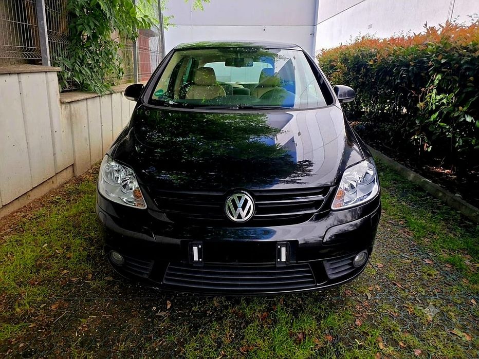 VW Golf Plus 2.0TDI

2.0TDI