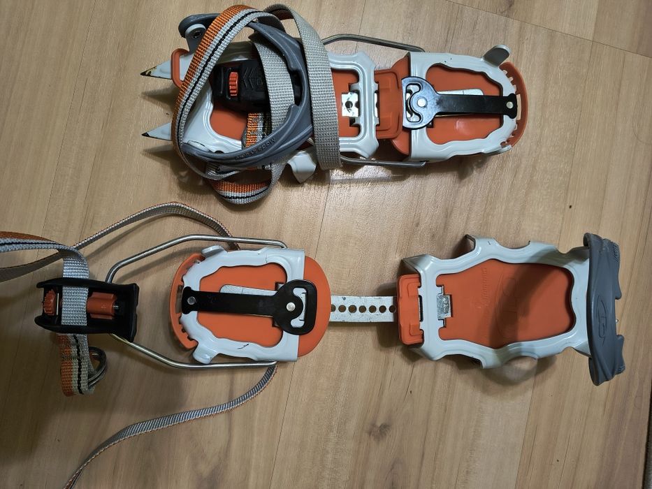 Colțari pentru zăpadă/ gheata/ alpinism semiautomatici Climbing Techno