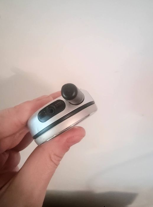 Motorola v70 + charger original sigilat ( unlocked, baterie f  buna)