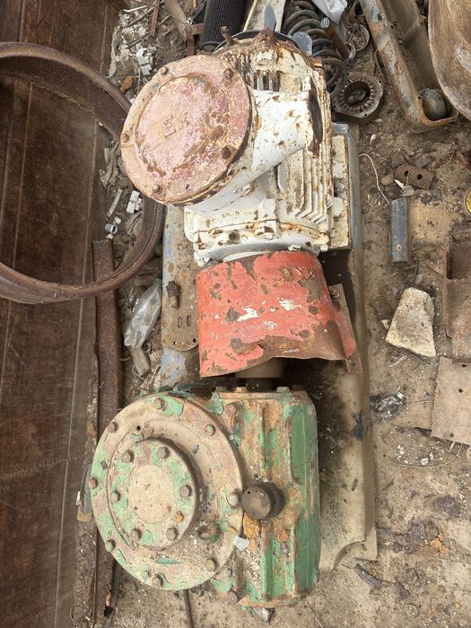 Электродвигатель YB2-160M-4