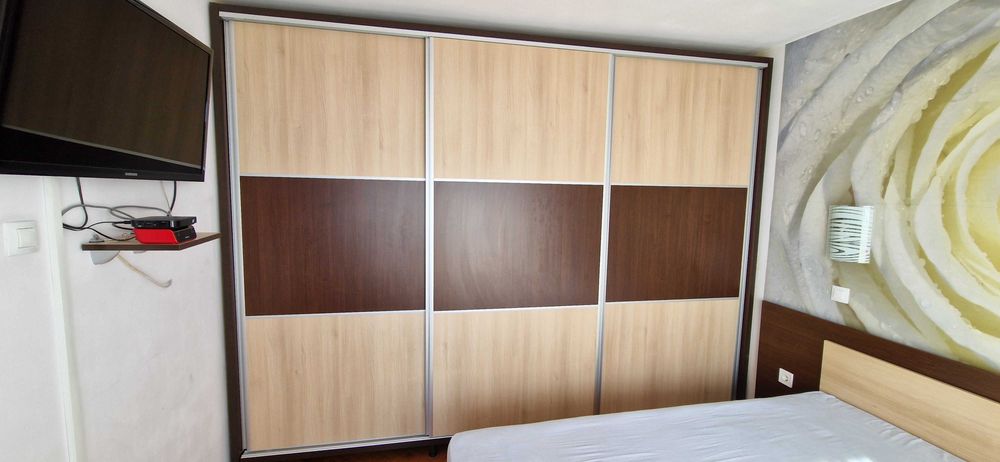 Обзавеждане за спалня без матрак