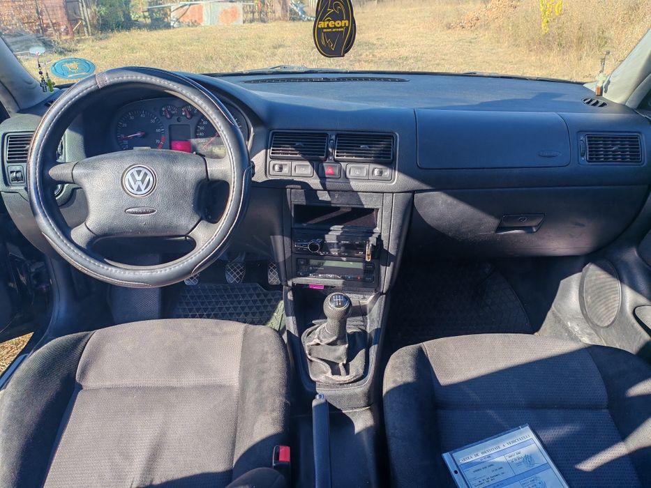VOLKSWAGEN Golf 2000 — imagine 5