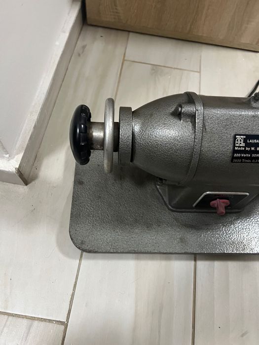 Mini strung funcțional. 5000ron