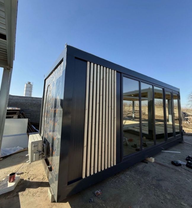 Vand containere modulare la super preț-calitate