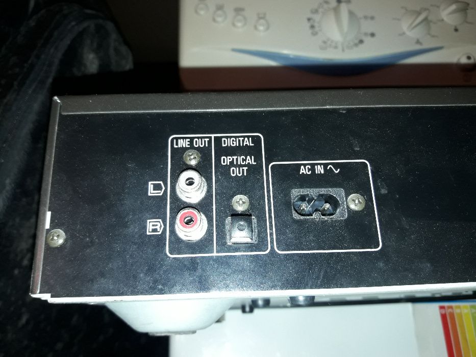 CD Player Technics SL-PG 390 .