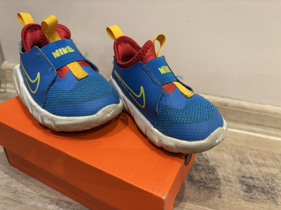 Маратонки Nike