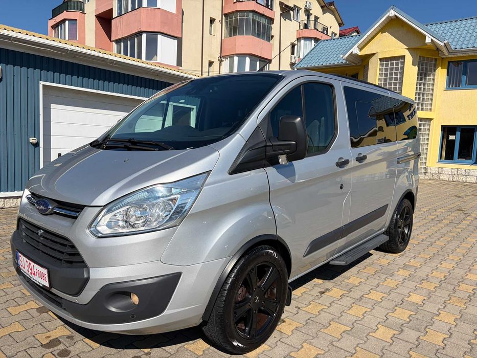 Ford tourneo custom nu transit
