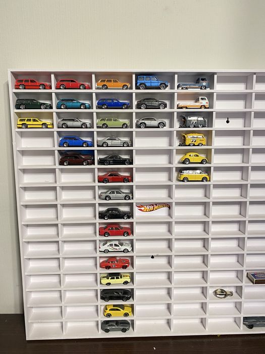 Коллекция Hot wheels/matchbox/greenlight/tomics