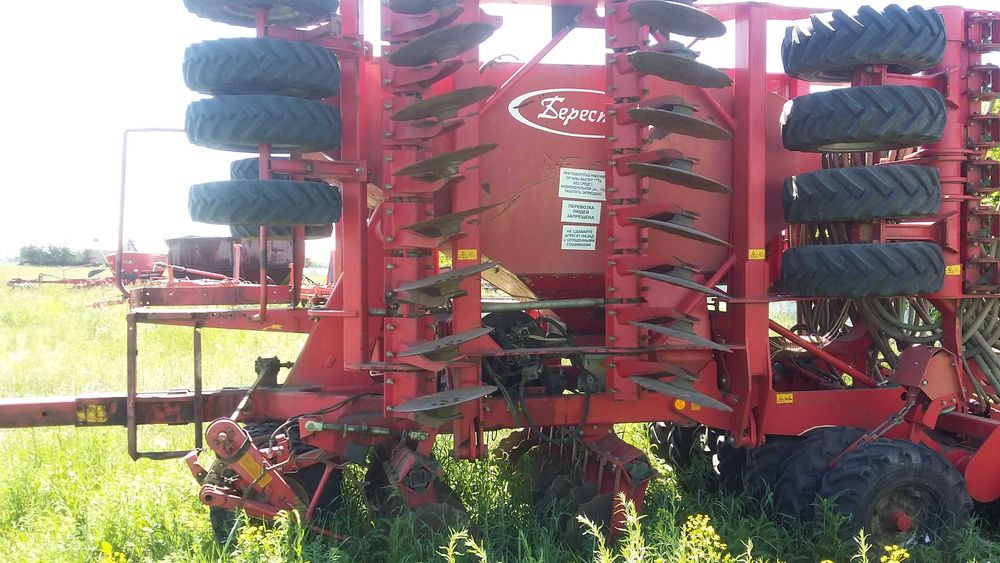 Продам сеялку Kverneland msc6 (берестье)