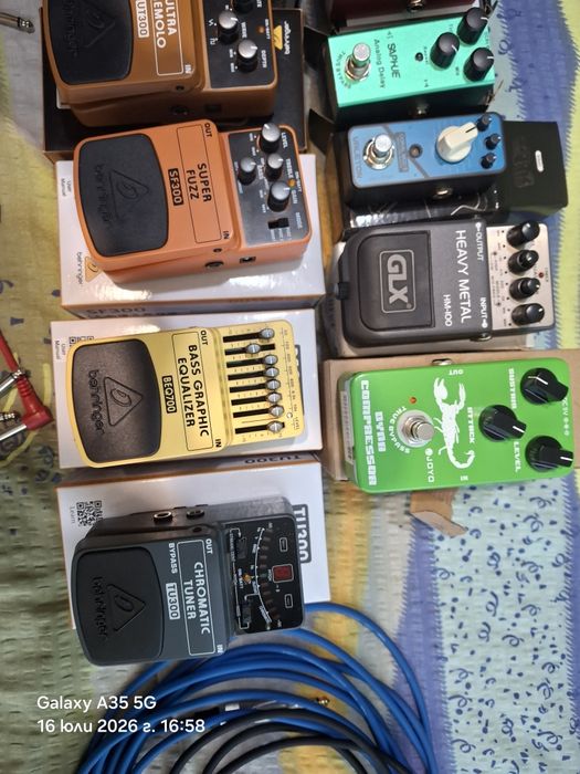 Ефекти за китара  11 бр. БАС КИТАРА  Ibanez GSR180LBF