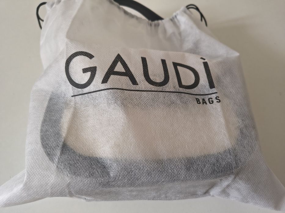 Дамска чанта Gaudi. Нова колекция