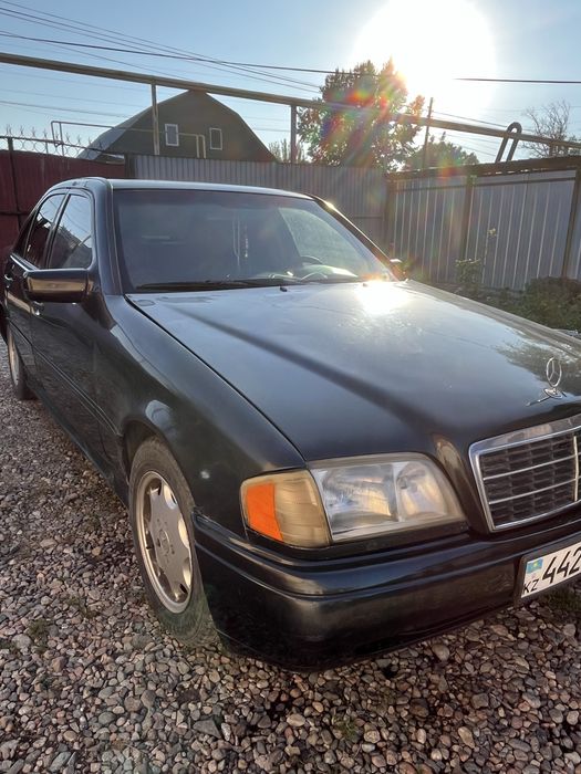 Продам Mersedes W202 C180