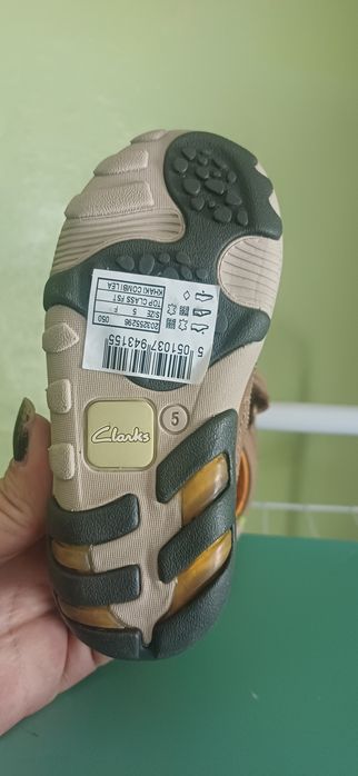 Обувки и маратонки CLARKS