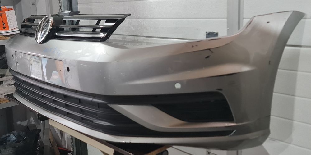 Bară față VW Golf 7 facelift 5G0807221 an 2017-2021