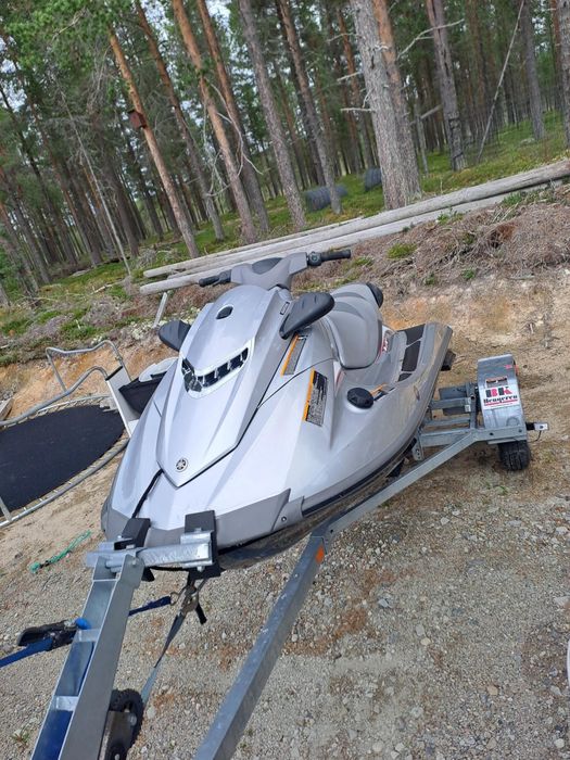 Jetski skijet Yamaha VXS motor 1.8 180cp