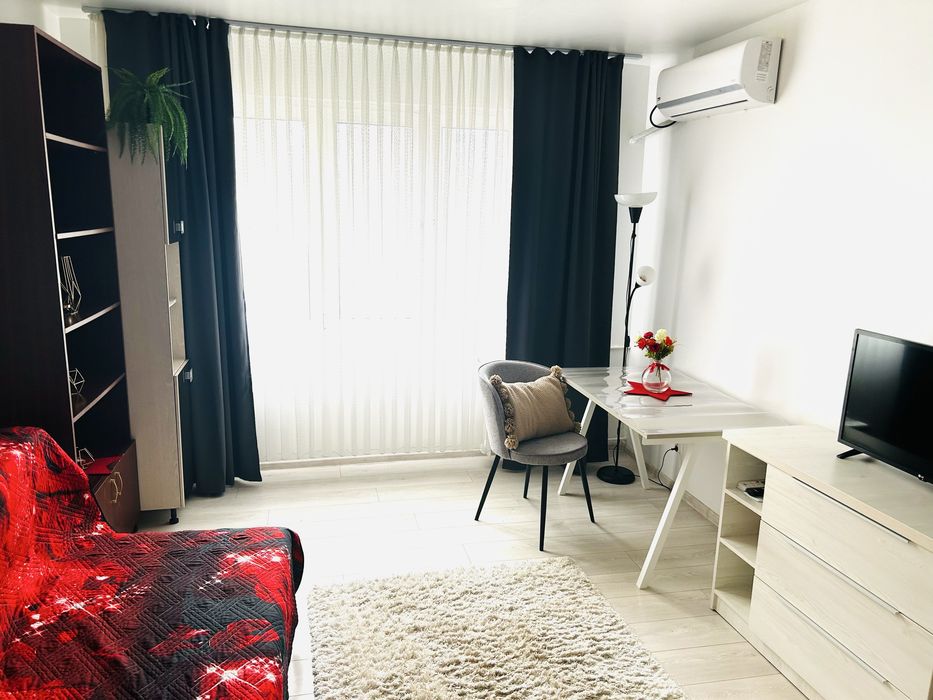 Garsoniera proprietar Piata Delfinului