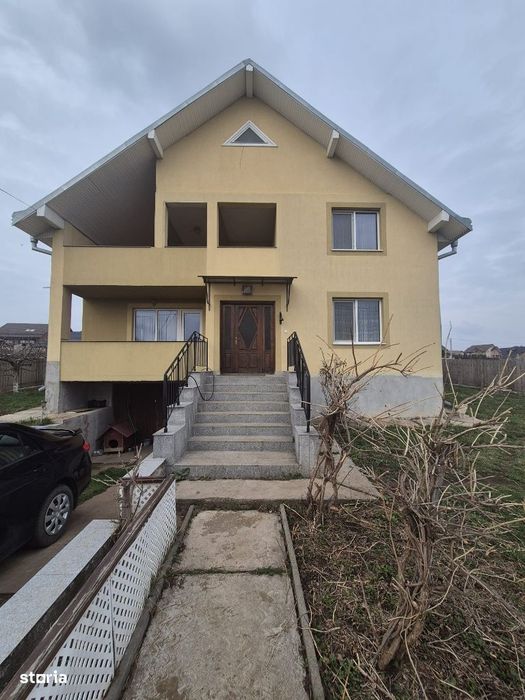 Casa Scheia de vanzare