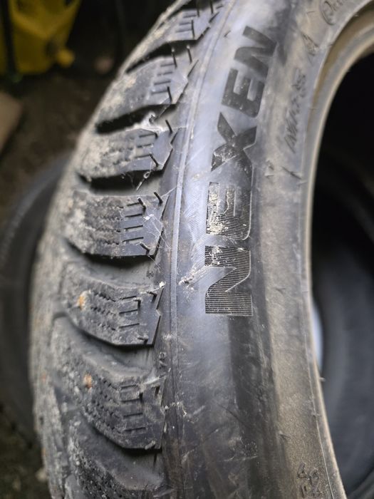 Прода шины зимние