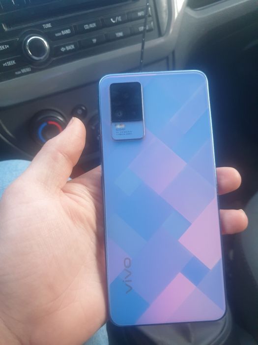 Vivo v21e  birmilyon sum