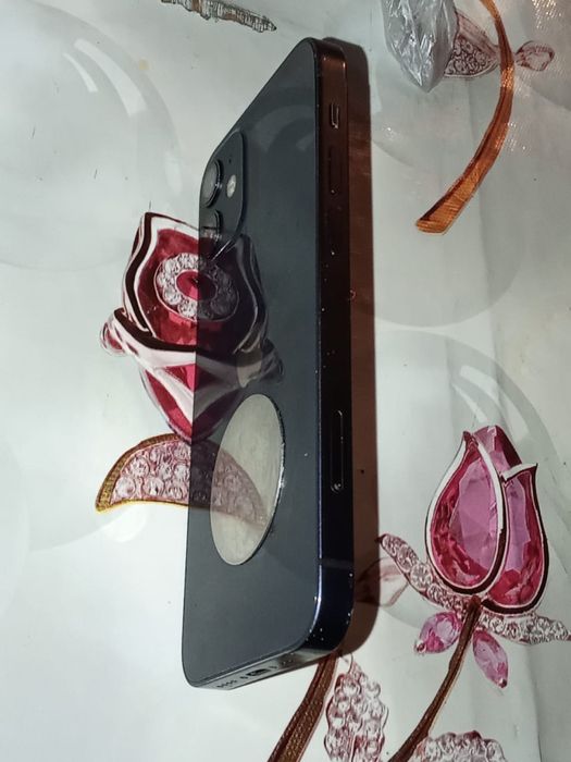 Айфон 12 мини на 64