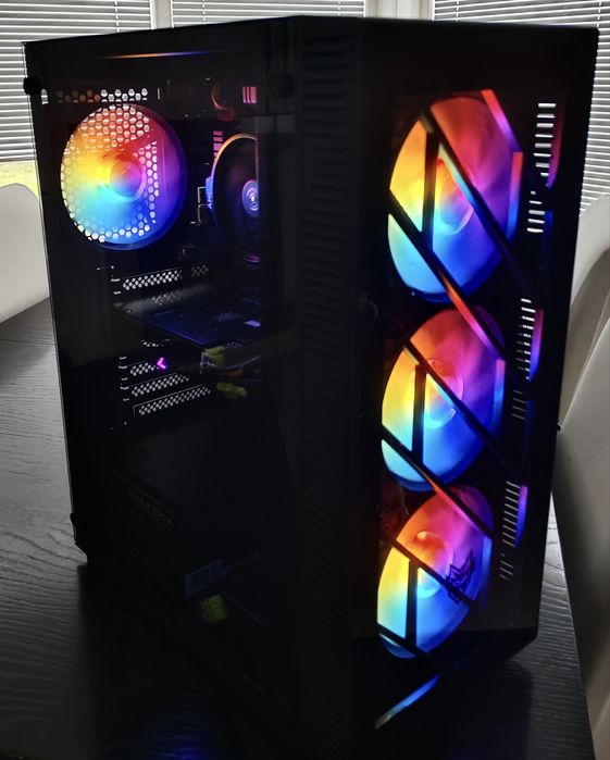 Продавам: Gaming PC RTX 3050 + Ryzen 5 5500 + Acer KG242Y 180Hz