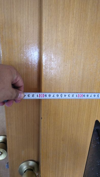 Продам двери б/у