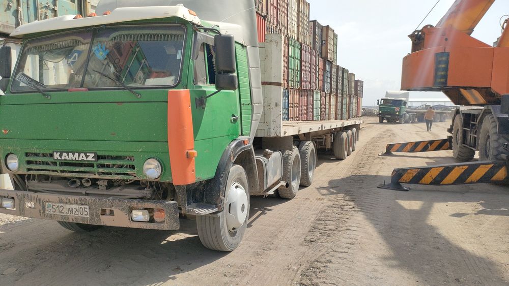 Услуга длиномер контейнеровоз шаланды Автокраны