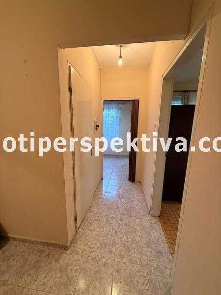 Продава се Двустаен апартамент в Пловдив, Кючук Париж - 65 кв.м за 942 €/кв.м - Снимка #12