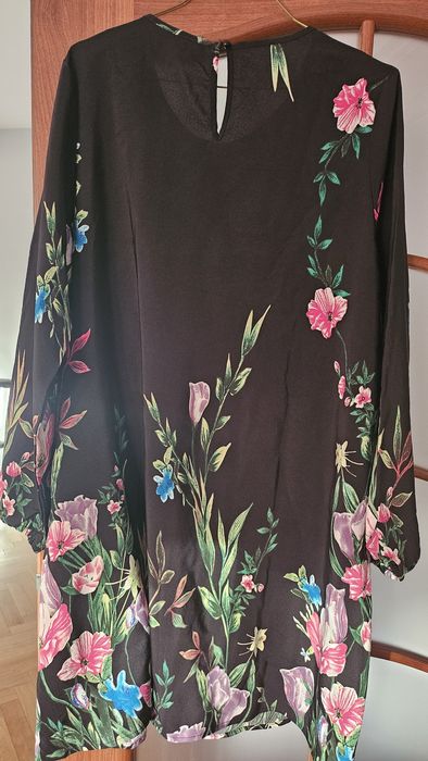Рокля с флорален десен - ново!
