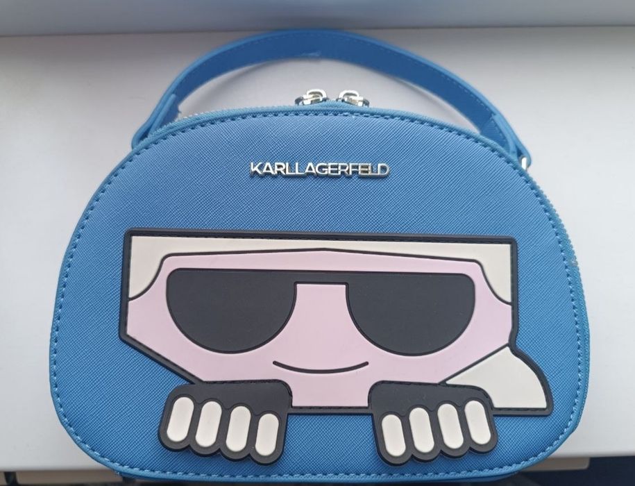 Продаю женскую сумочку