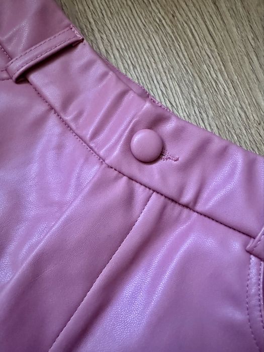 Shein Pantaloni drepti din piele PU artificiala cu talie inalta roz