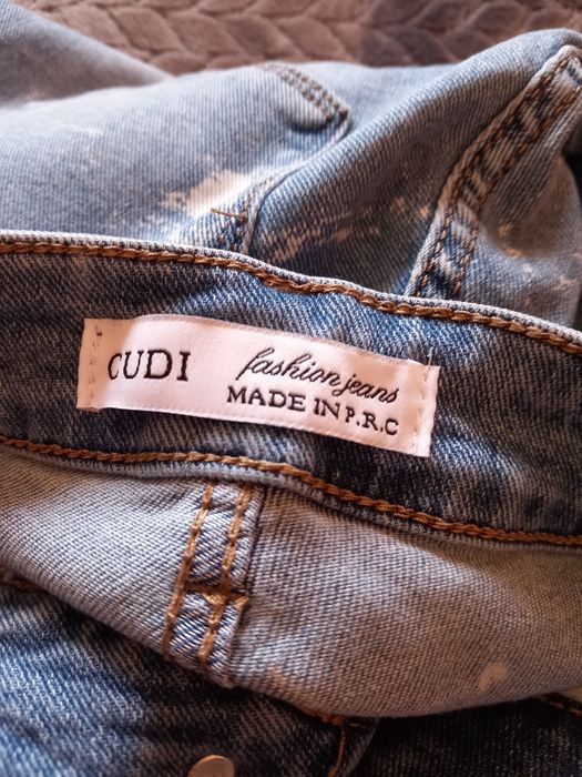 Дамски стилни дънки